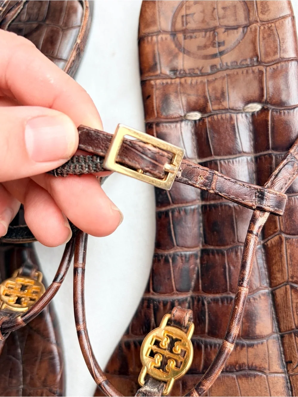 Tory Burch Brown Croc-Embossed T-Strap Sandals with Gold Logo
